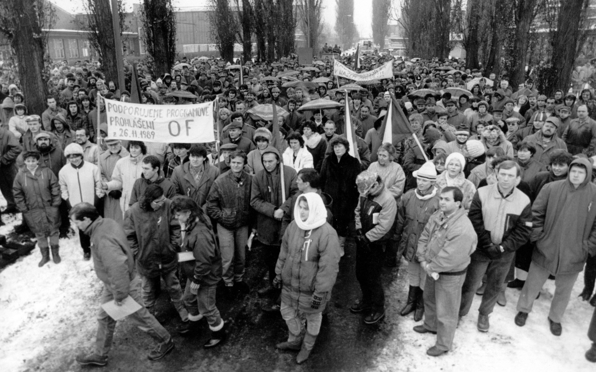 Generálni stávka v ČKD (foto Ladislav Klišč)